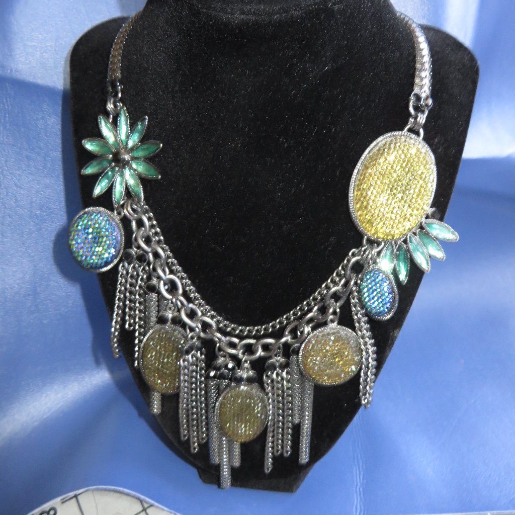 Sparkling Sage Crytal Flowers Gunmetal Necklace